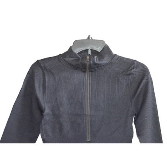 OQQ Ladies 2 Pk. Ivory & Black Quarter Zip Long Sleeve Mock Neck Bodysuit, Large - Picture 5 of 6